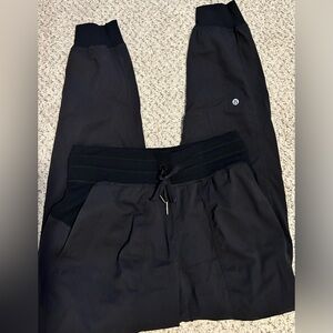 Women’s Lululemon joggers